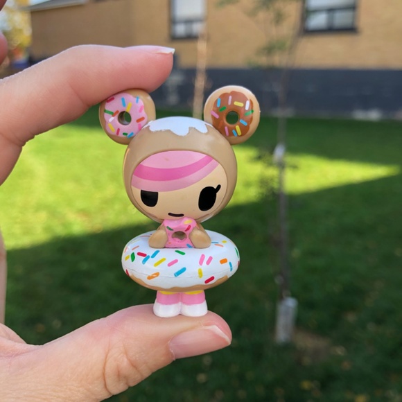 Donutella Tokidoki small toy figure Neon Star 2.25 in mini pvc figurine 🩷🤎 - Picture 10 of 11